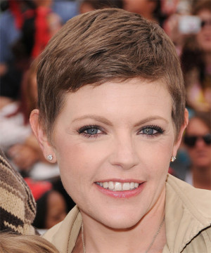 Natalie Maines Short Haircut